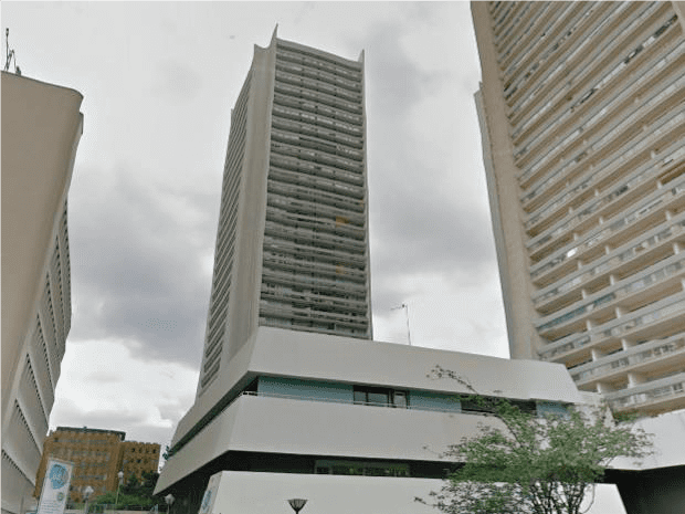 Photo de la tour mykerinos à Paris